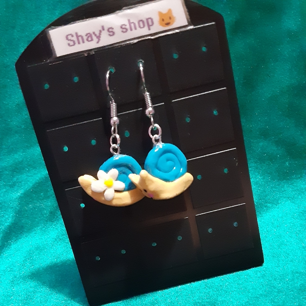 Snail earrings